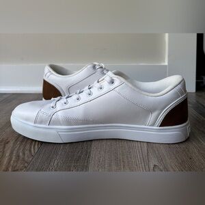 Levis Men's Jeffrey 501 Tumbled Sneakers Low Top White w/ Brown Leather Shoes